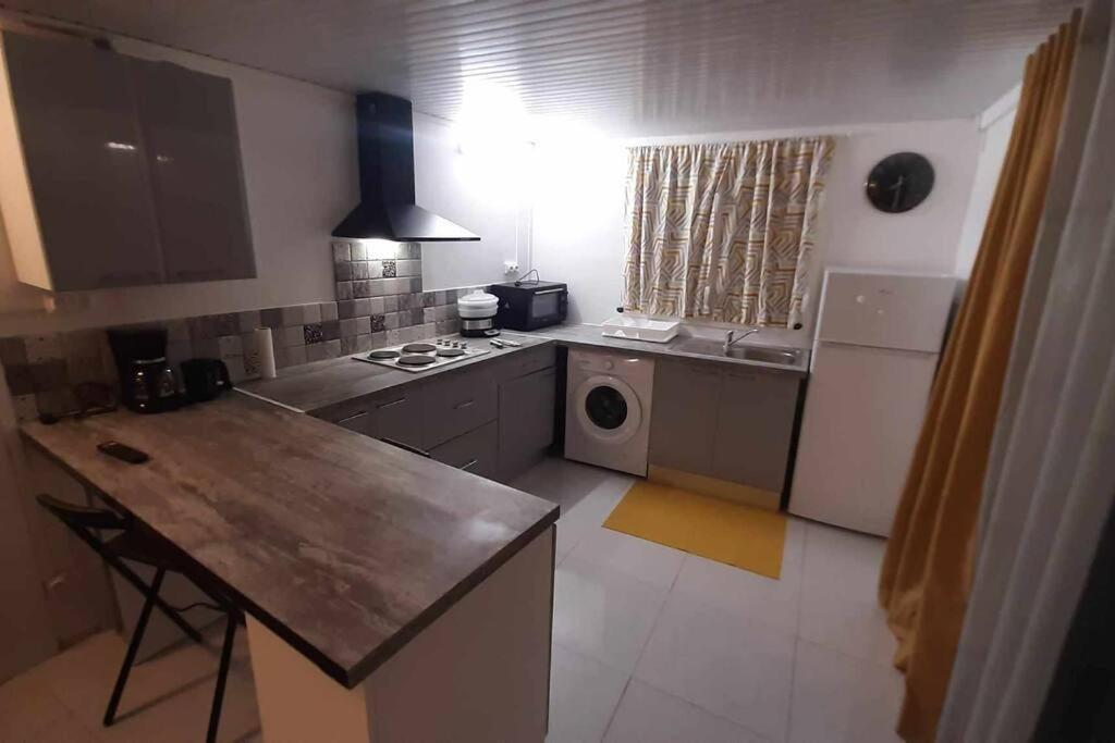 Sunshine Appartement 1 Chambre Fort-de-France Dış mekan fotoğraf